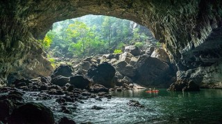Khám phá Việt Nam - Bí ẩn hang đá lịch sử ở Võ Nhai